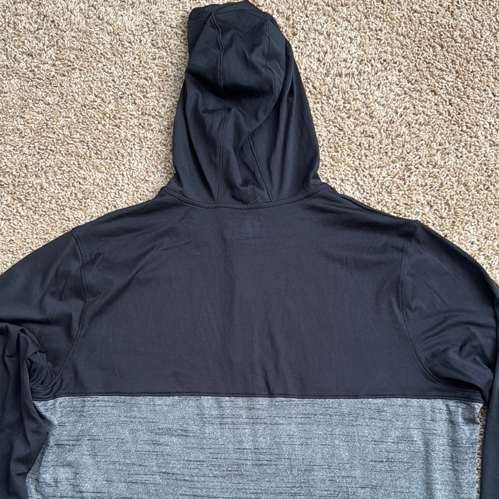 EUC Men’s Under Armour Black/Gray HeatGear Tech 1/4 Zip Pullover Hoodie Size 2XL - Picture 7 of 9